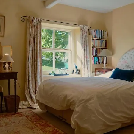 Orchard Bed & Breakfast