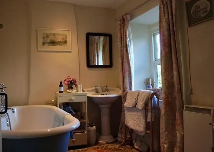 Orchard Bed & Breakfast 3*