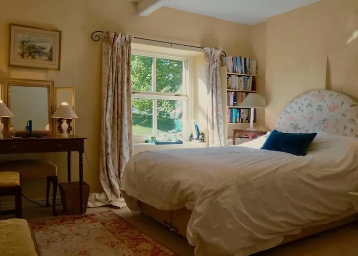 Orchard Bed & Breakfast